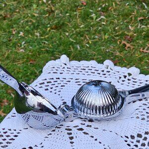 manual hand held citrus squeezer juicer Raniaco brand heavy duty preowned